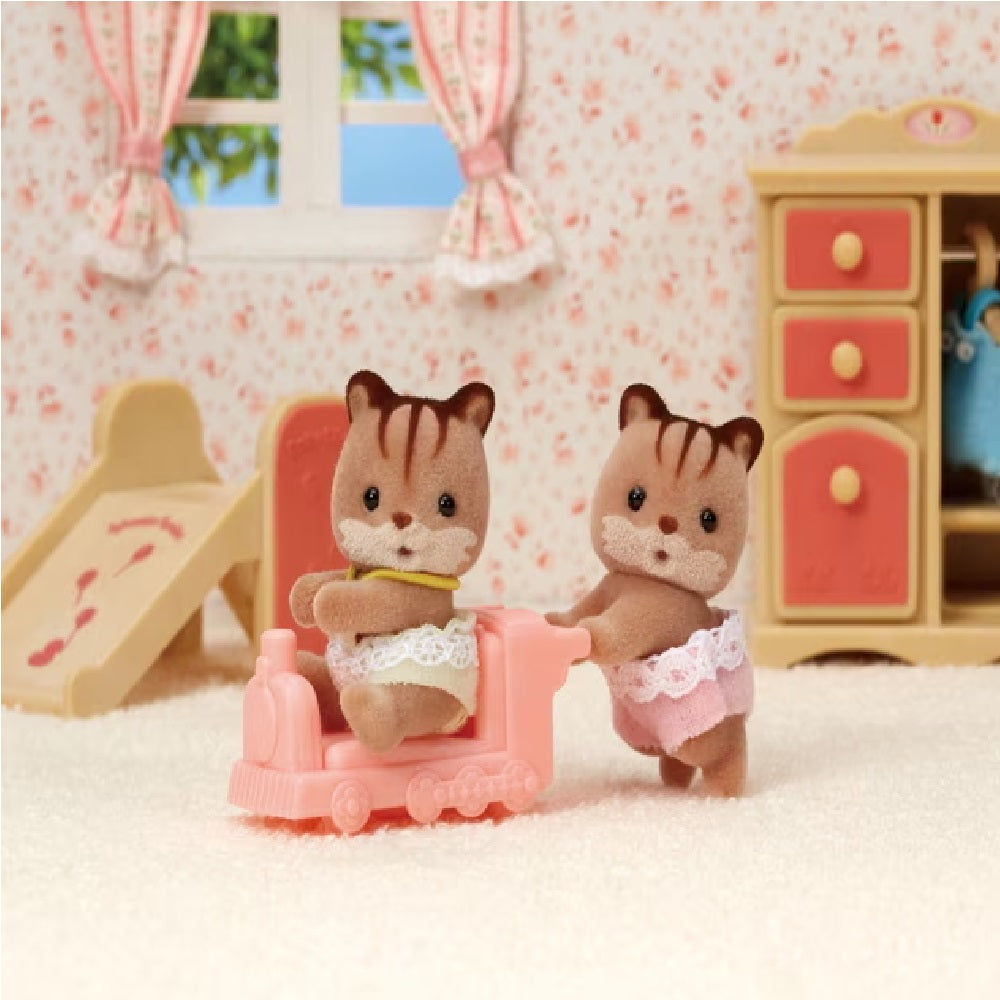Sylvanian Families Walnut Squirrel Twins