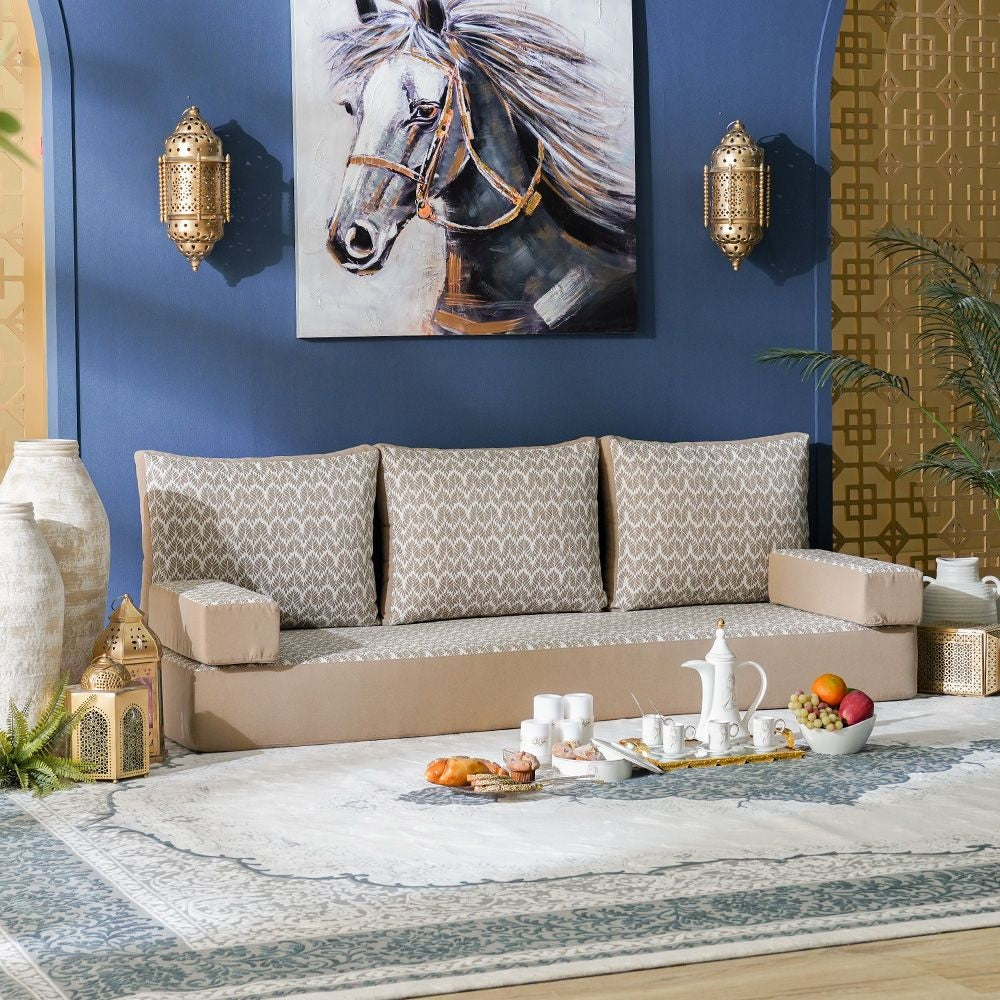 مجلس عربي بثلاثة مقاعد - بني