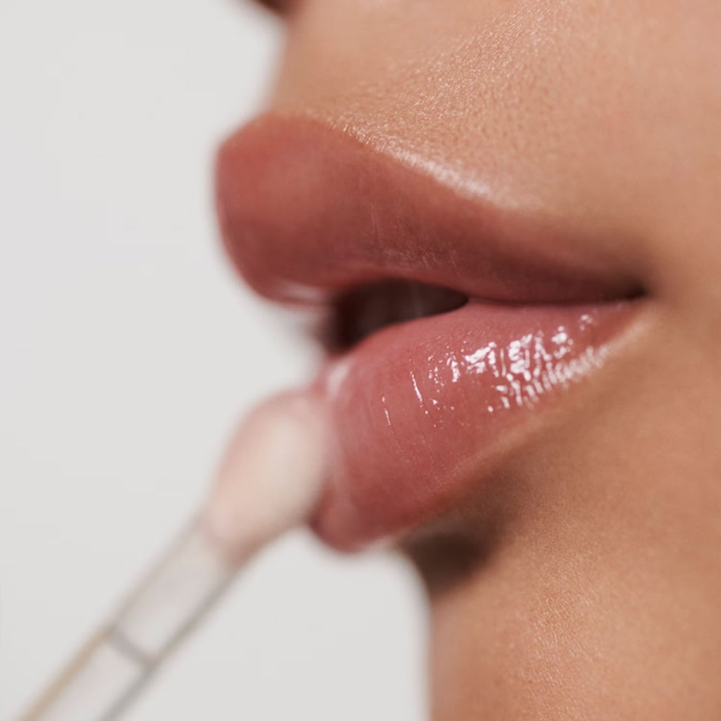 LA MER The Lip Volumizer 7ml - Sheer Coral