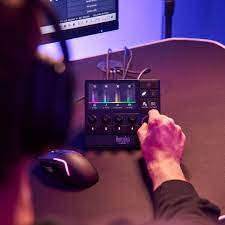 Hercules- Stream 100 HER-STREAM-100AUDIO-CNTRLR