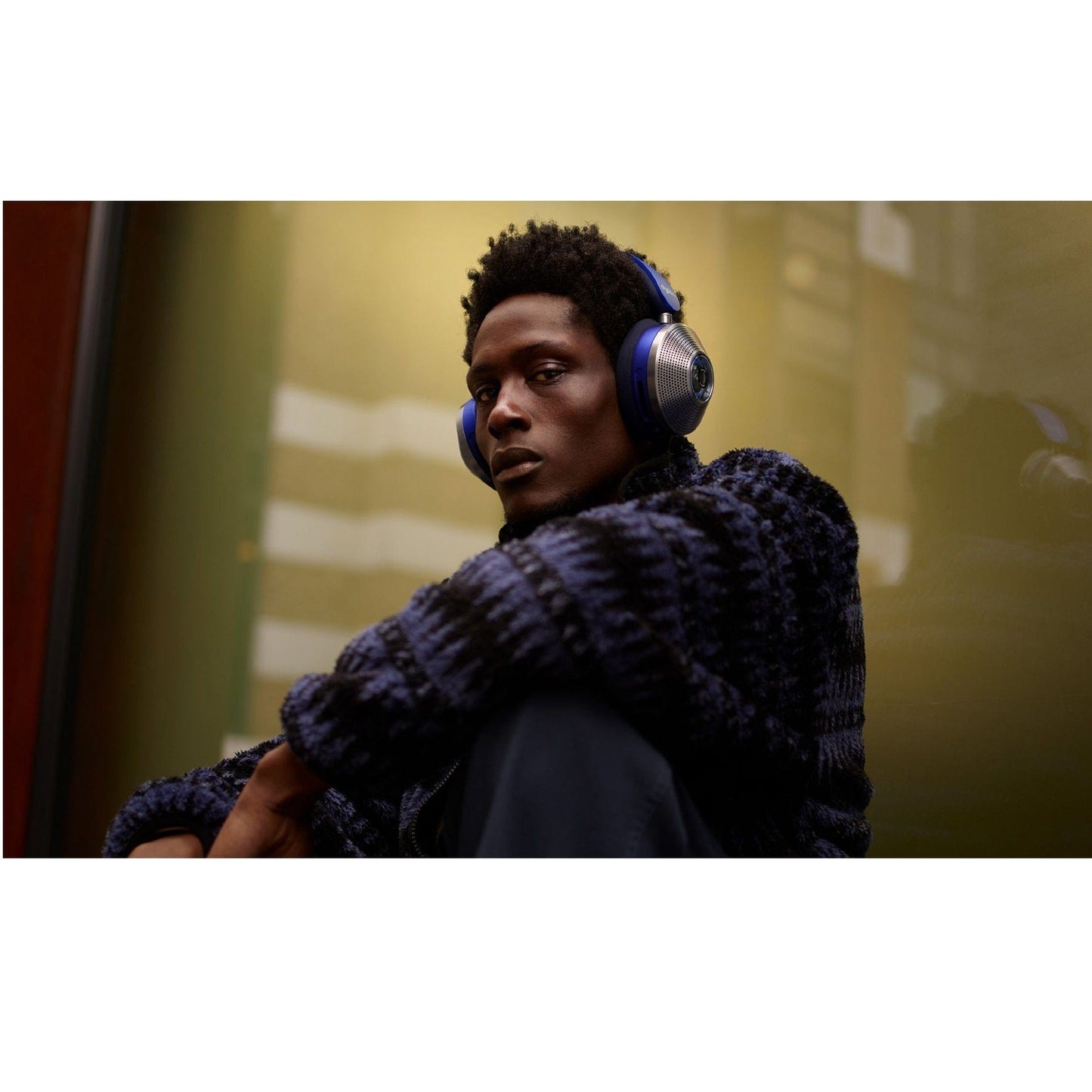 Dyson music Dyson Zone WP01 Wireless Over Ear Headphones With Purification Visor Ultra Blue