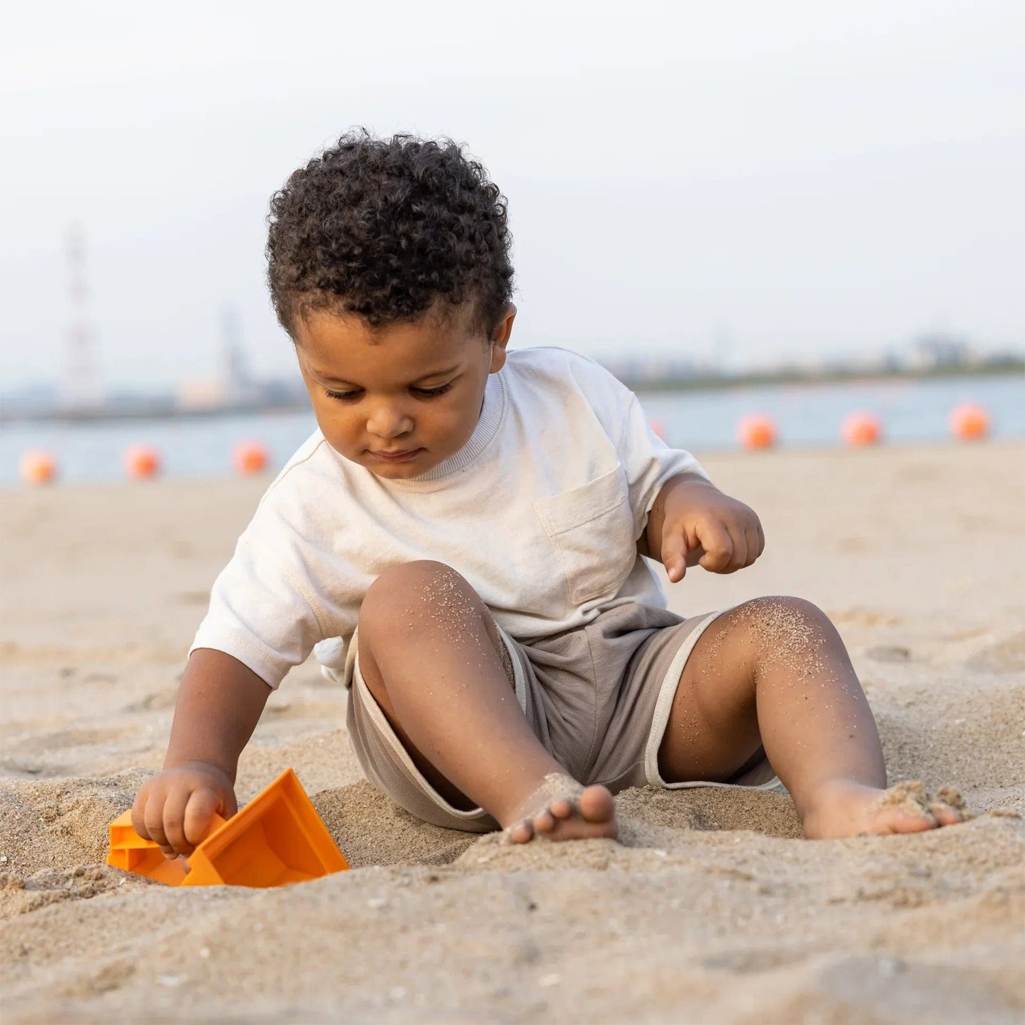 Hape Toys Bulldozer Shovel