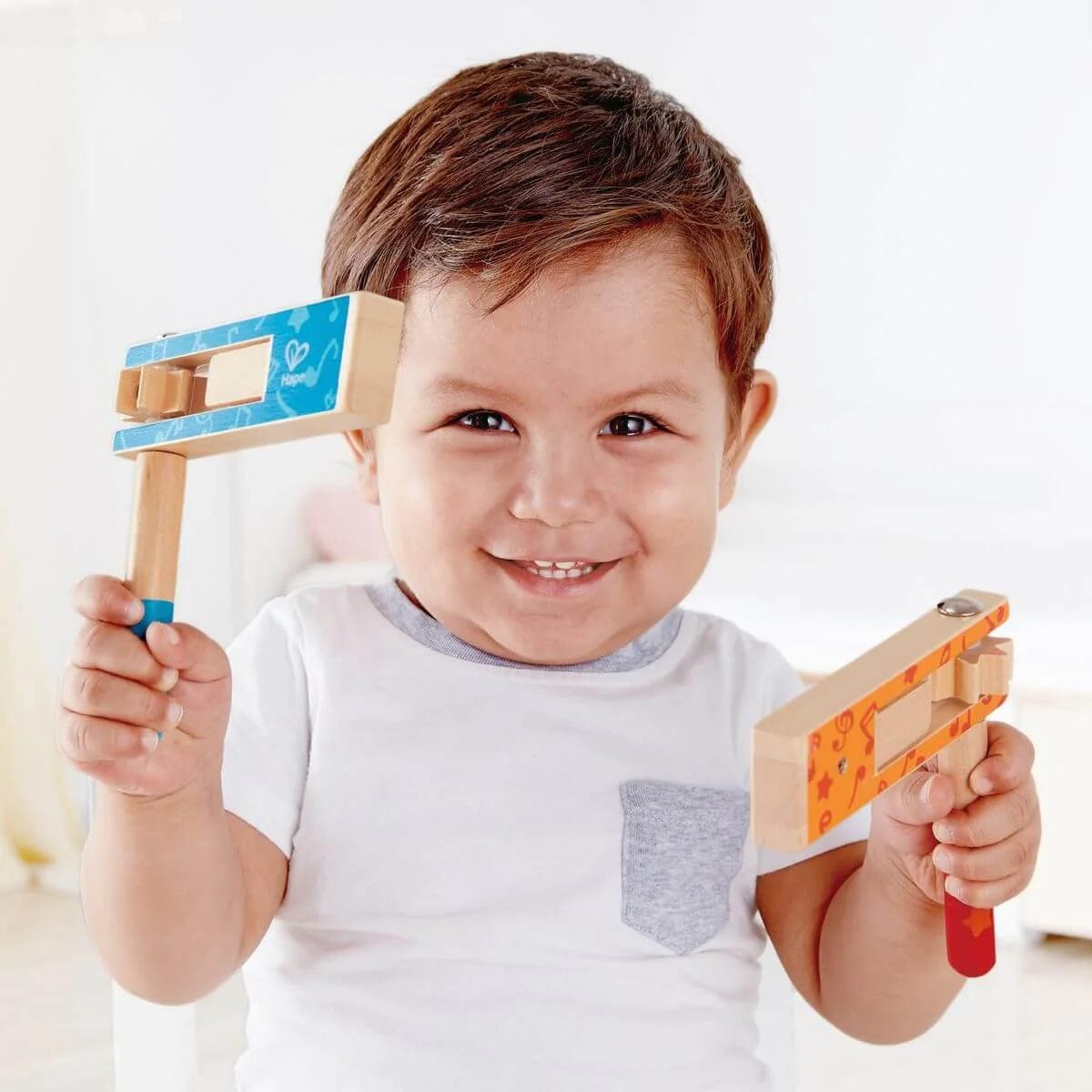 Hape Toys Cheer-along Noisemakers - red