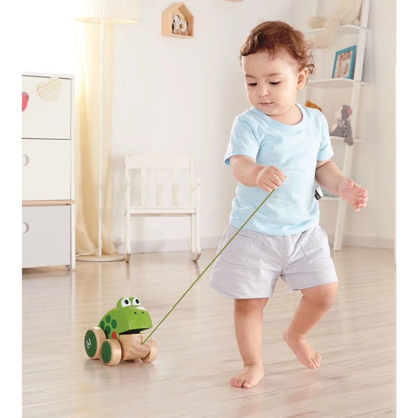 Hape Toys Frog Pull Along