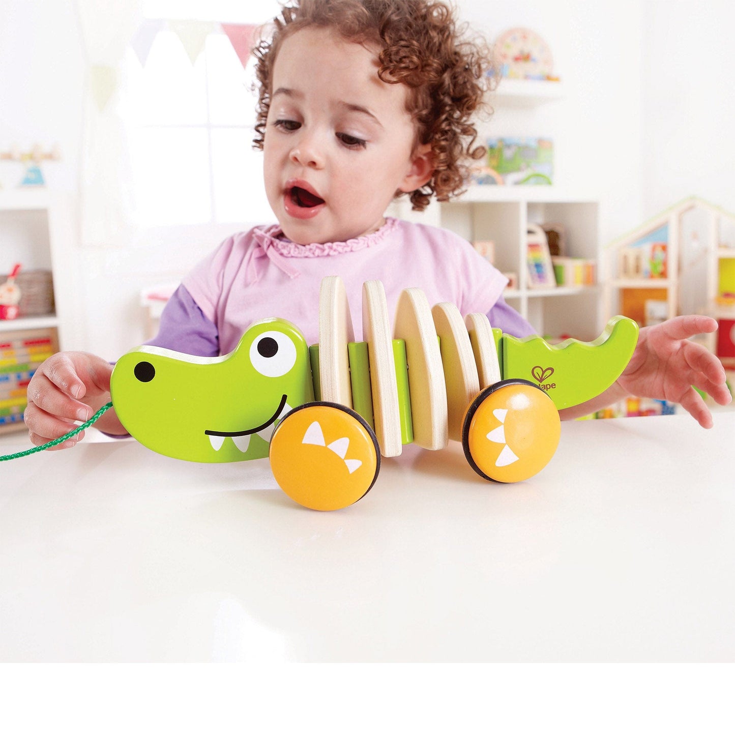 Hape Toys Walk-A-Long-Crocodile / FSC