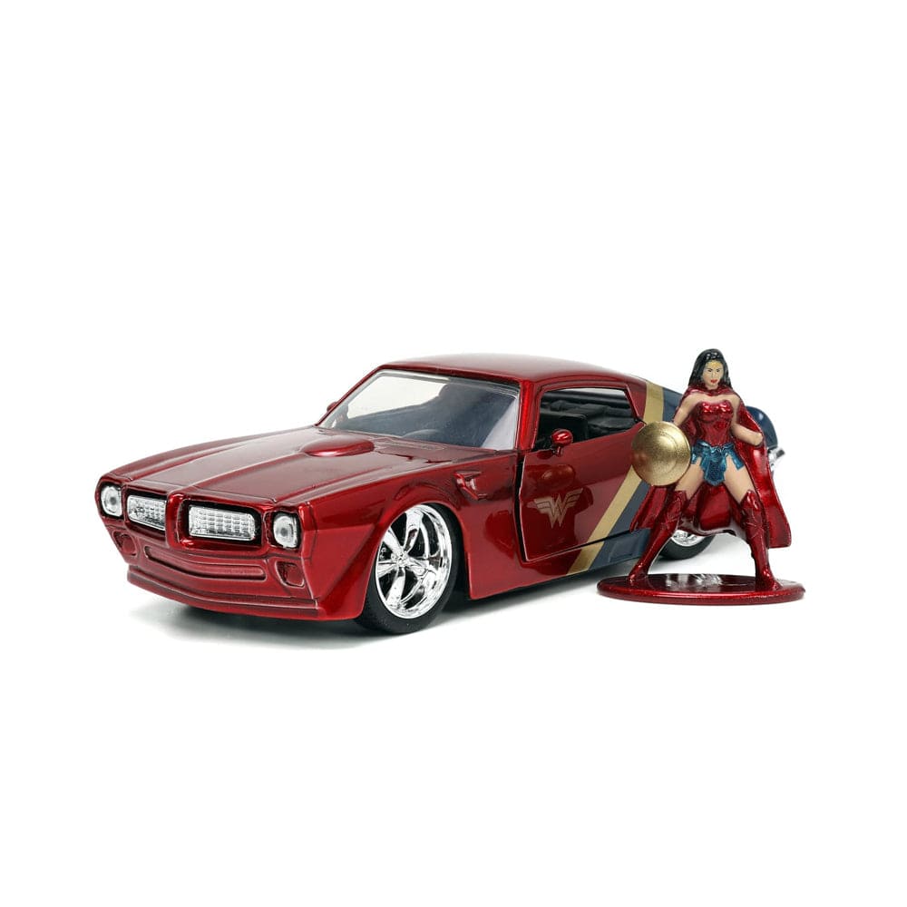 JADA Toys Jada - Wonder Woman 1972 Pontiac Firebird 1:32