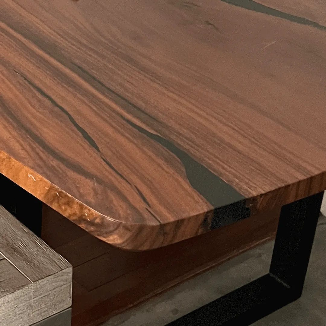 Ligna Home & Kitchen Empire Dining Table