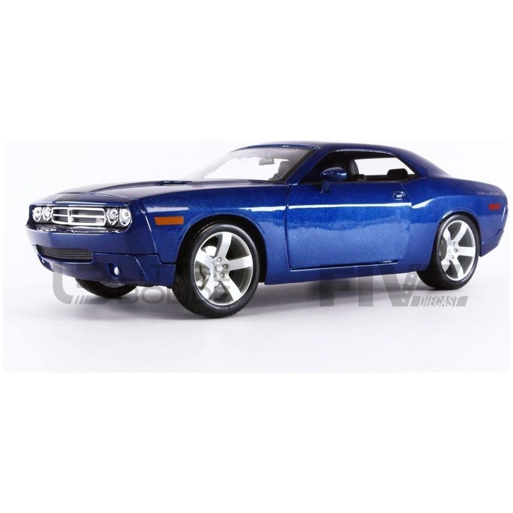 Maisto Toys 1:18 2006 Dodge Challenger Concept