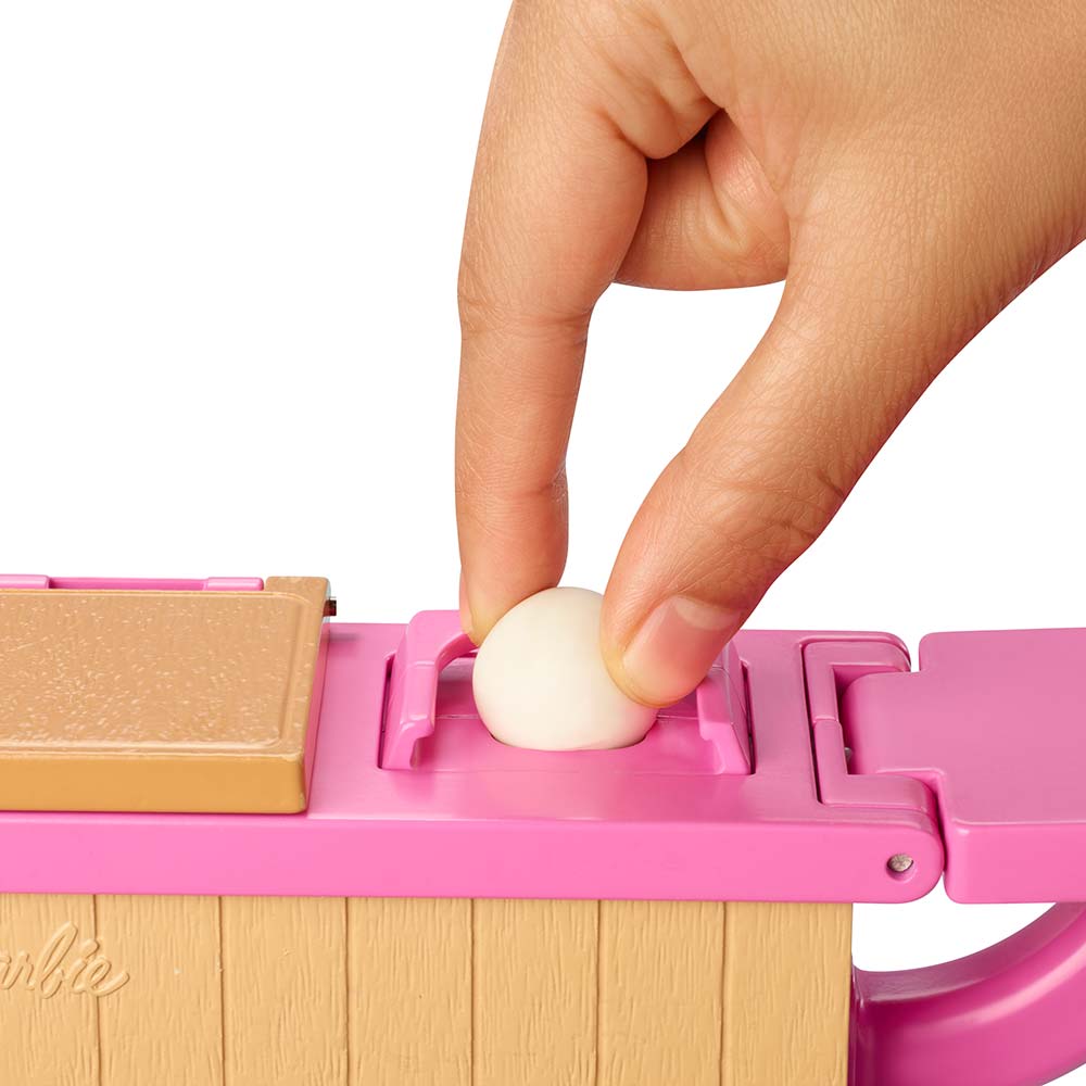 Barbie Noodle Maker Bar Playset