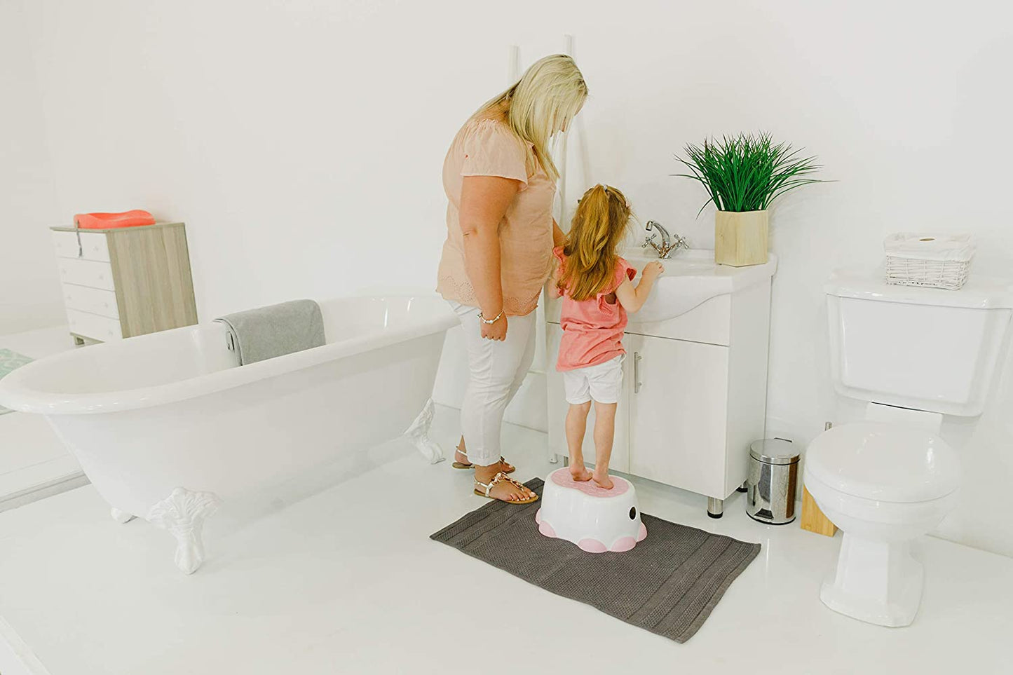 Bumbo Babies Bumbo Baby Anti Slip Step Stool for Toddler, Cradle Pink
