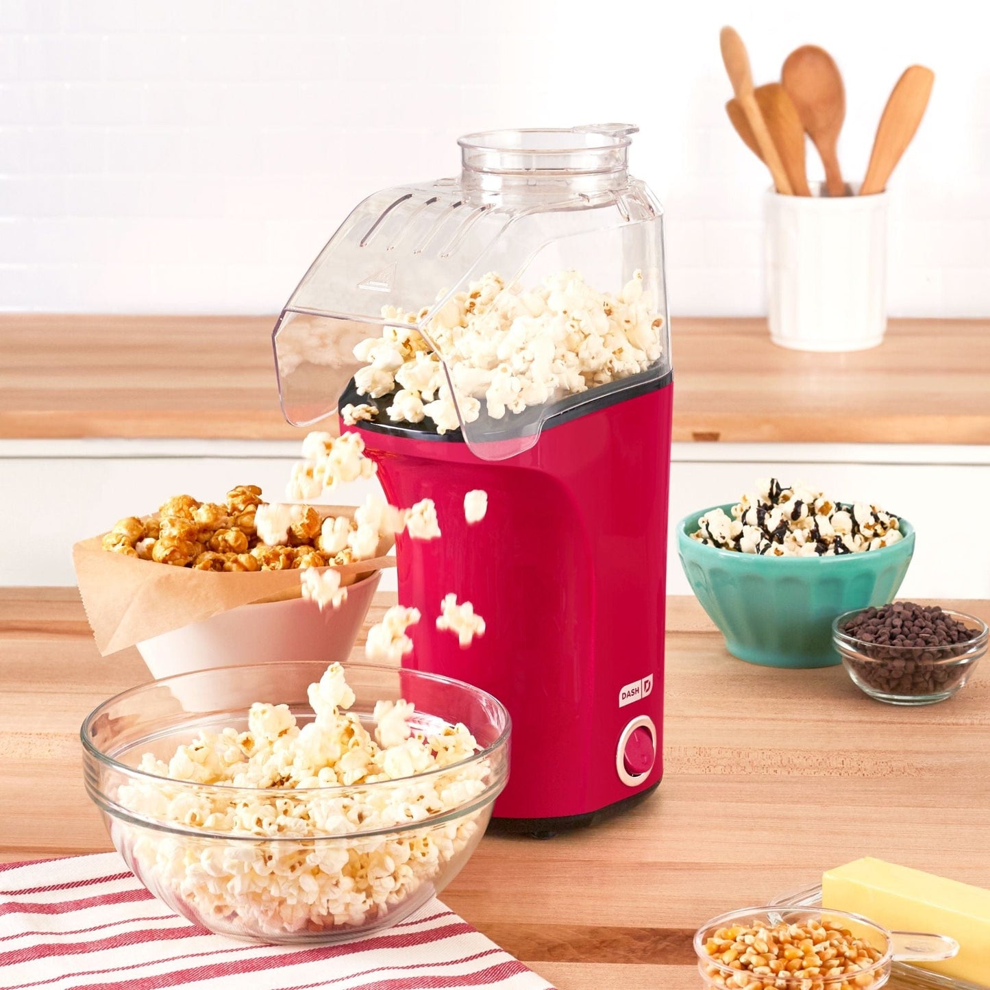 Dash Home & Kitchen Hot Air Popcorn Popper Maker - Red