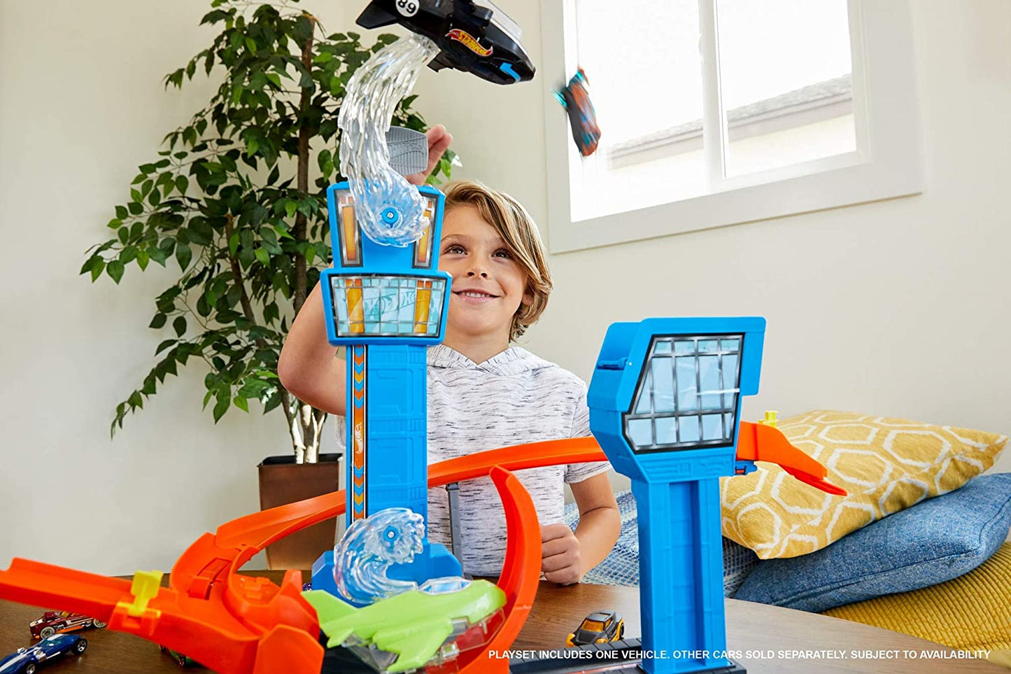 Hot Wheels Toys HOT WHEELS CITY MAIN LINE - JET JUMP AIRPORT PLAYSET