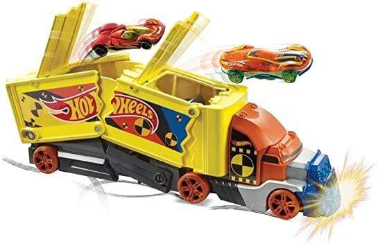 Hot Wheels Toys Hot Wheels SMASHIN STUNT RIG ASSORTED