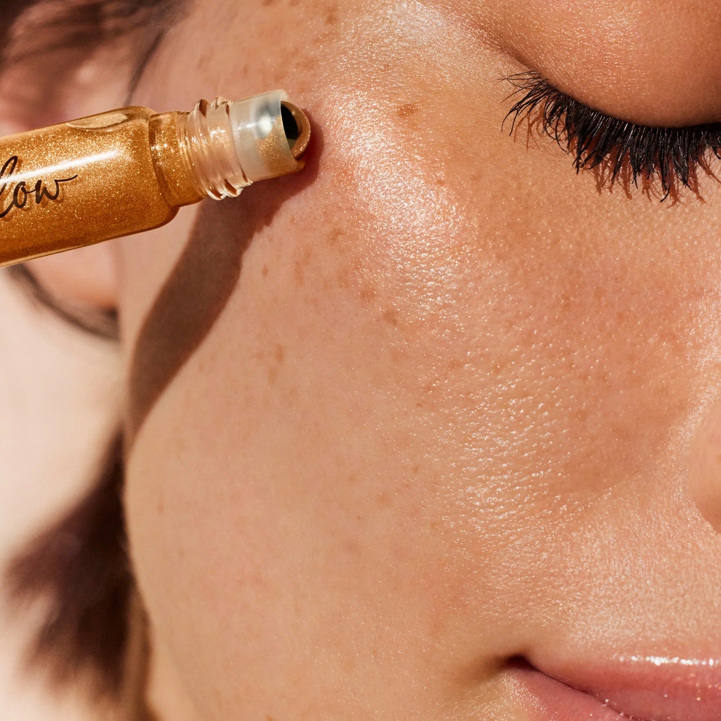 NUXE Huile Prodigieuse Golden Shimmer Travel Size Roll & Glow - 8ml