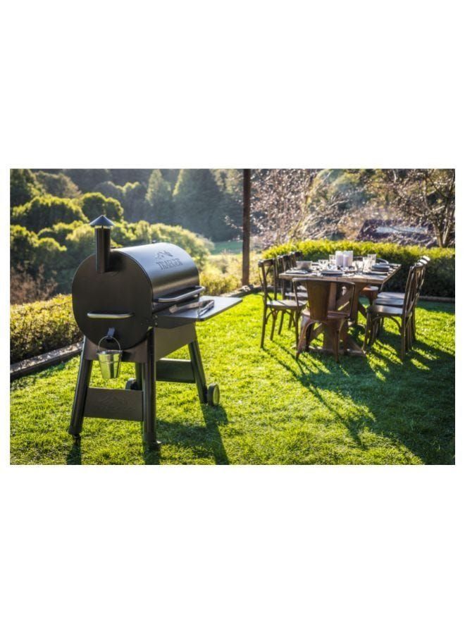 شواية حبيبات الخشب من Traeger Pro 780