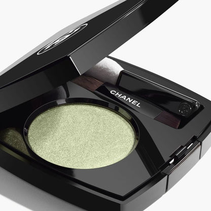 Chanel Ombre Essentielle Multi-Use Longwearing Eyeshadow