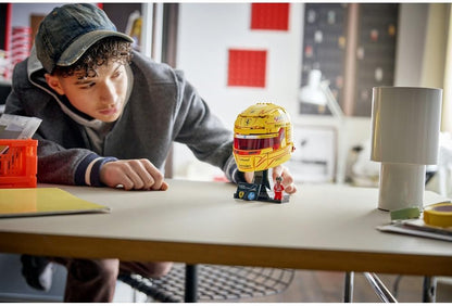 LEGO Scuderia Ferrari HP Lewis Hamilton Helmet 43022
