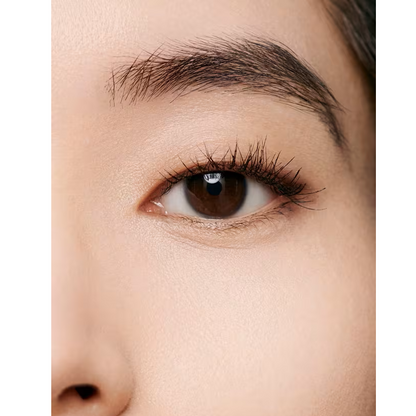Chanel Ultra Le Teint Le Correcteur Ultrawear – All-Day Comfort – Flawless Finish