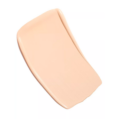 Chanel N°1 De Chanel Revitalising Foundation Illuminates - Hydrates - Protects