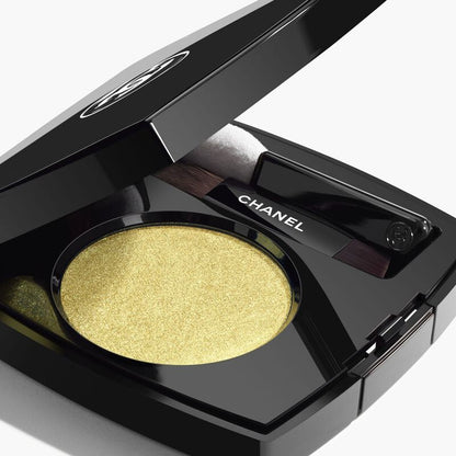 Chanel Ombre Essentielle Multi-Use Longwearing Eyeshadow
