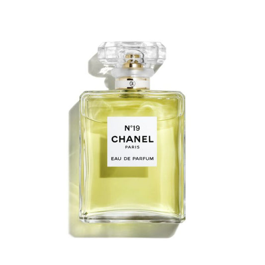 Chanel N°19 Eau De Parfum Spray 100ml