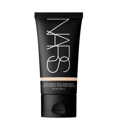 NARS - مرطب ملون بيور راديانت كوزماتيكس بعامل حماية من الشمس 30/PA+++ - تير - نوف