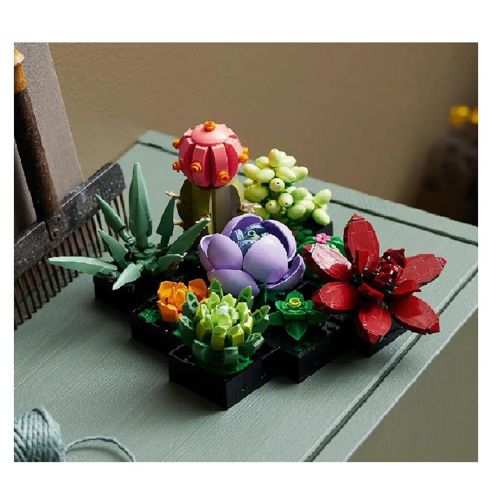 LEGO 10309 Succulents