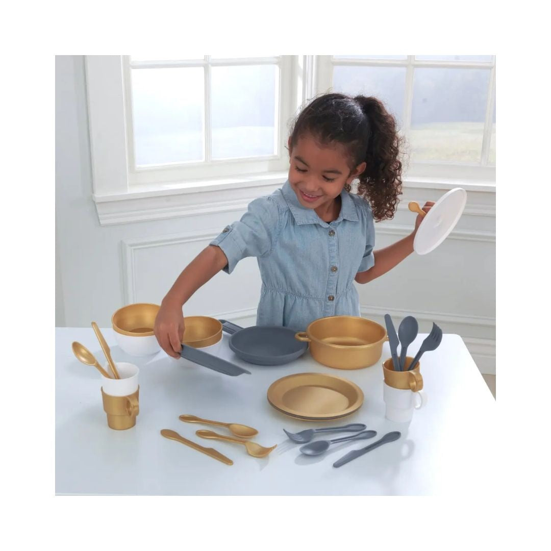 KidKraft Modern Metallics 27-Piece Cookware Set