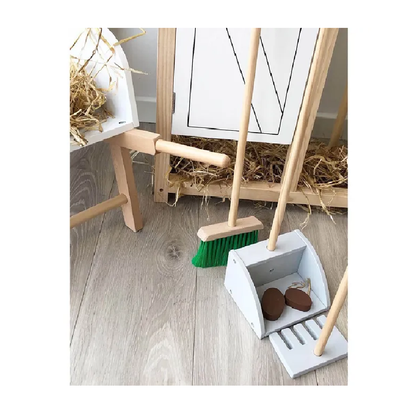 By Astrup Mestboy set for hobby horses