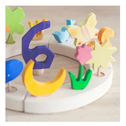 تاج زخرفي لشخصية جريم