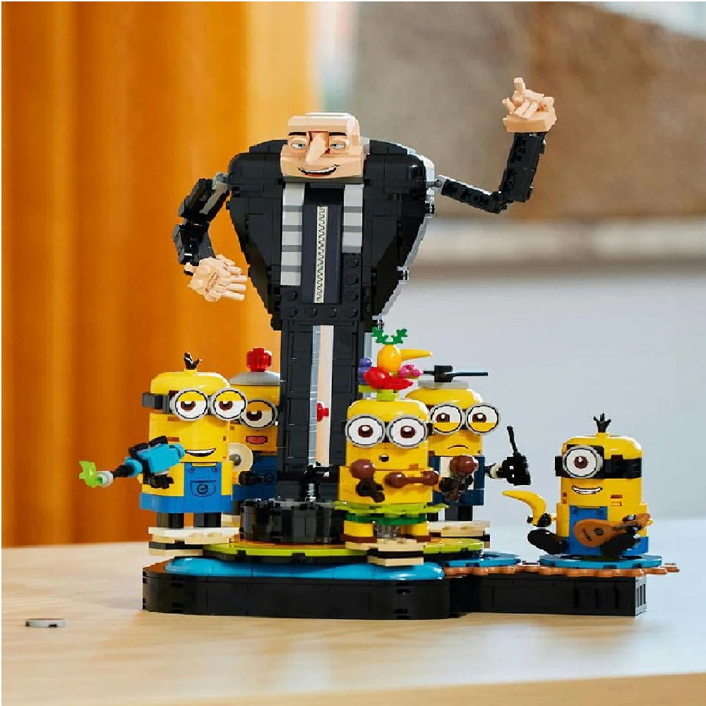 LEGO 75582 Brick-Built Gru and Minions