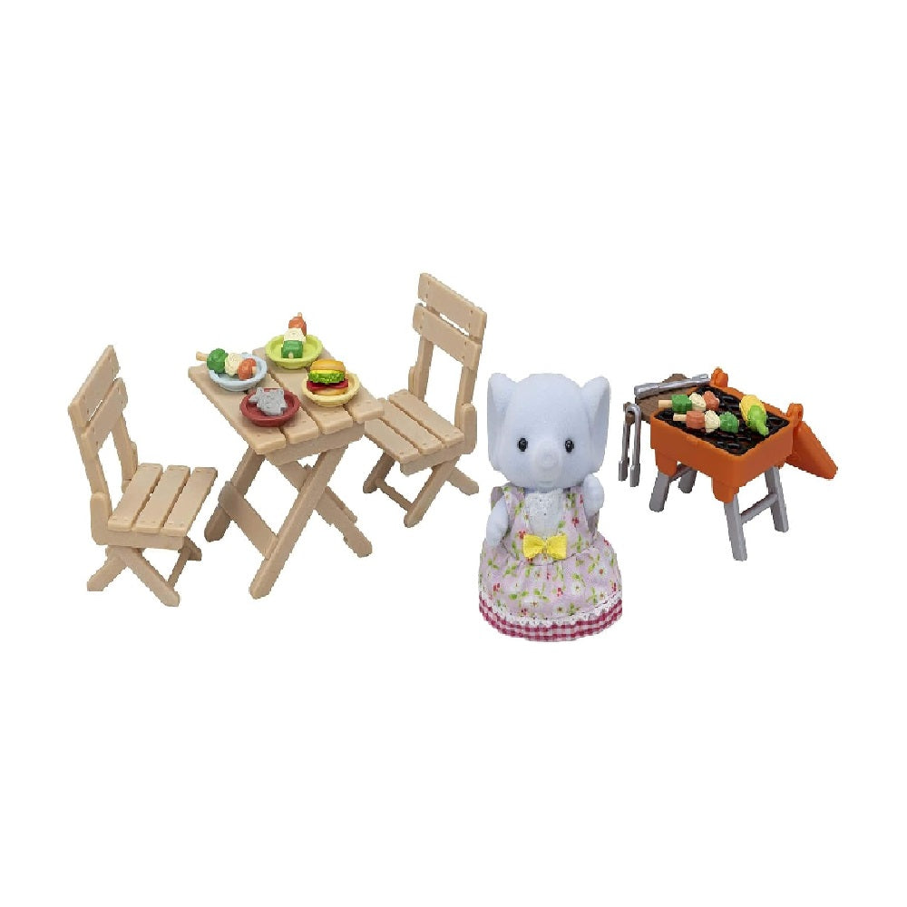 Sylvanian Families BBQ Picnic Set Elephant Girl