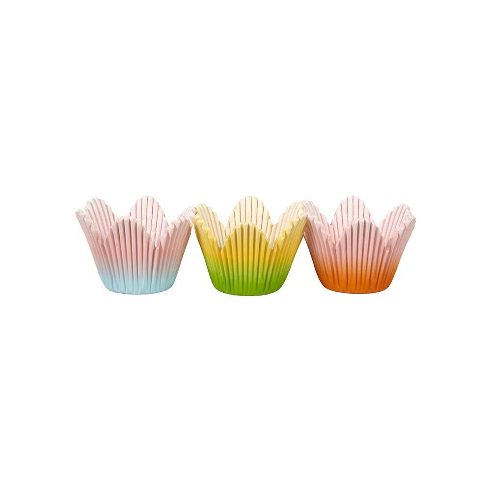 Wilton Ombre Flower Petal Baking Cups, Set of 72