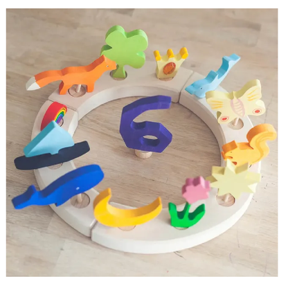 تمثال زخرفي من مجموعة جريمز، البيت الأزرق