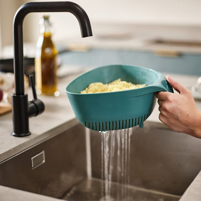 Joseph Joseph Duo Triangular Colander