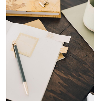 إريك - مخطط أسبوعي لهاري بوتر مع ملاحظات لاصقة 