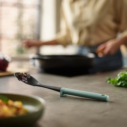 Joseph Joseph Duo Solid Spoon