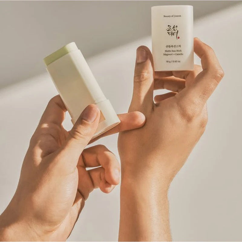 BEAUTY OF JOSEON Matte Sun Stick : Mugwort + Camelia 18g