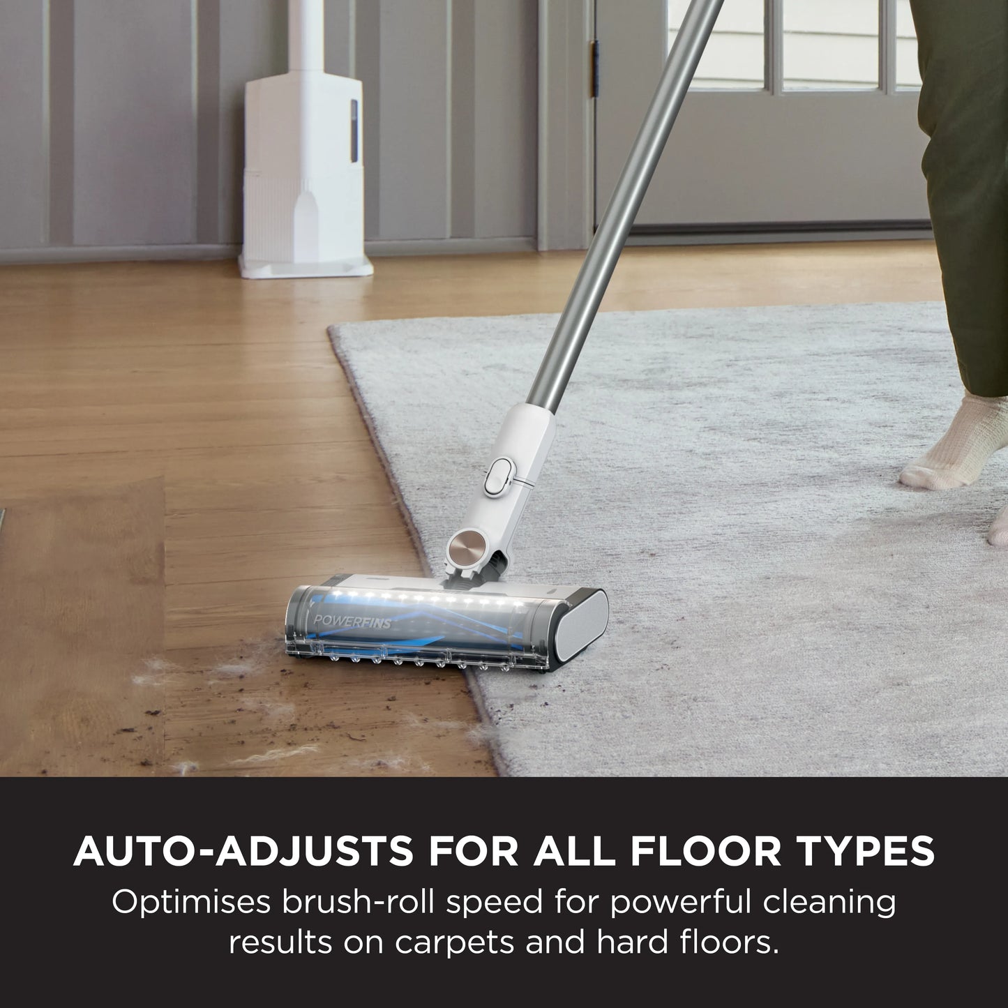 Shark Cordless Vacuum Cleaner & Auto-Empty System BU3521ME - White