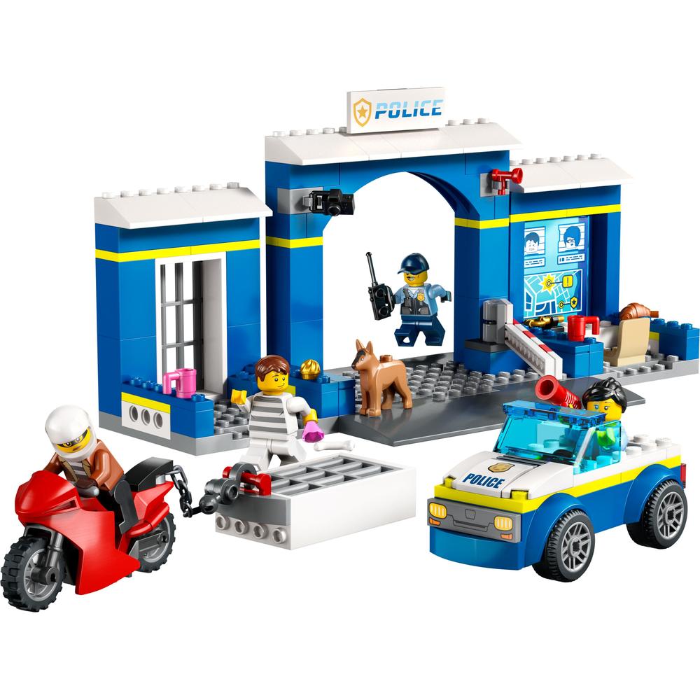 Lego - Police Station Chase