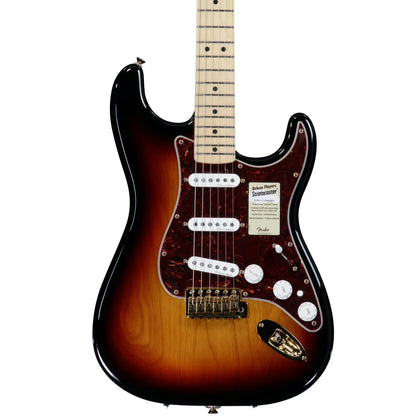 Fender 0133002300 Deluxe Player's Strat - 3-Color Sunburst