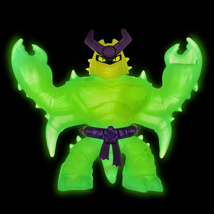 Goo Jit Zu Toys Heroes of Goo Jit Zu Glow Shifters Scorpious Hero Pack