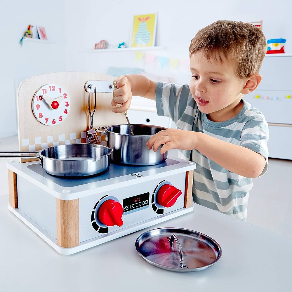 Hape Toys 2-in-1 Kitchen & Grill Set