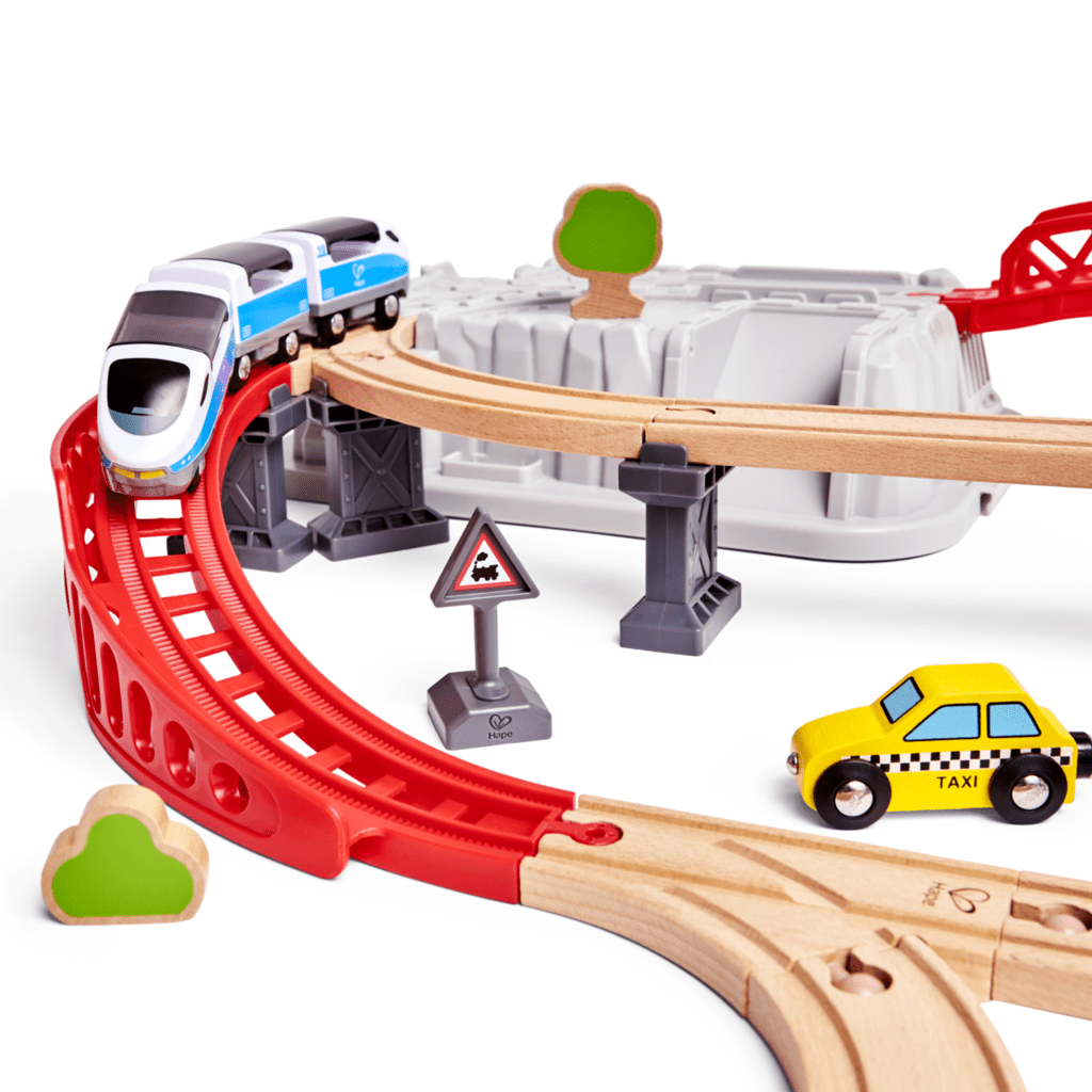 Hape Toys City Train Bucket Set
