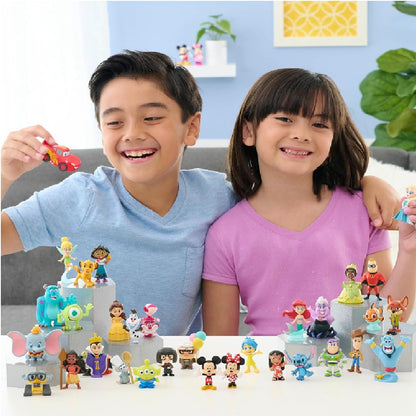 شخصيات احتفالية من Just Play D100 - (الحب) 