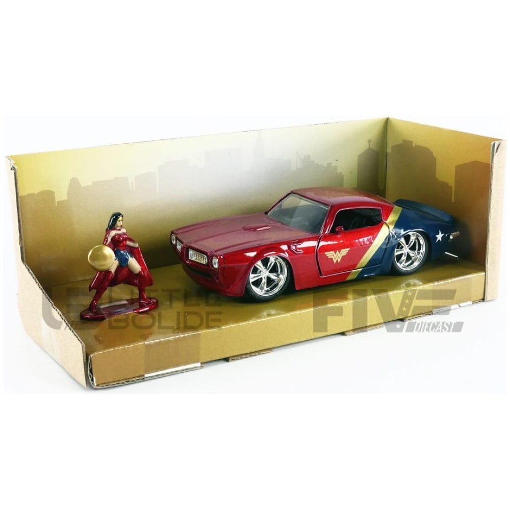 JADA Toys Jada - Wonder Woman 1972 Pontiac Firebird 1:32