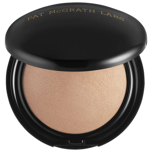 Pat McGrath Labs Beauty Pat McGrath Labs Skin Fetish: Sublime Perfection Blurring Under-Eye Powder 4g - Medium