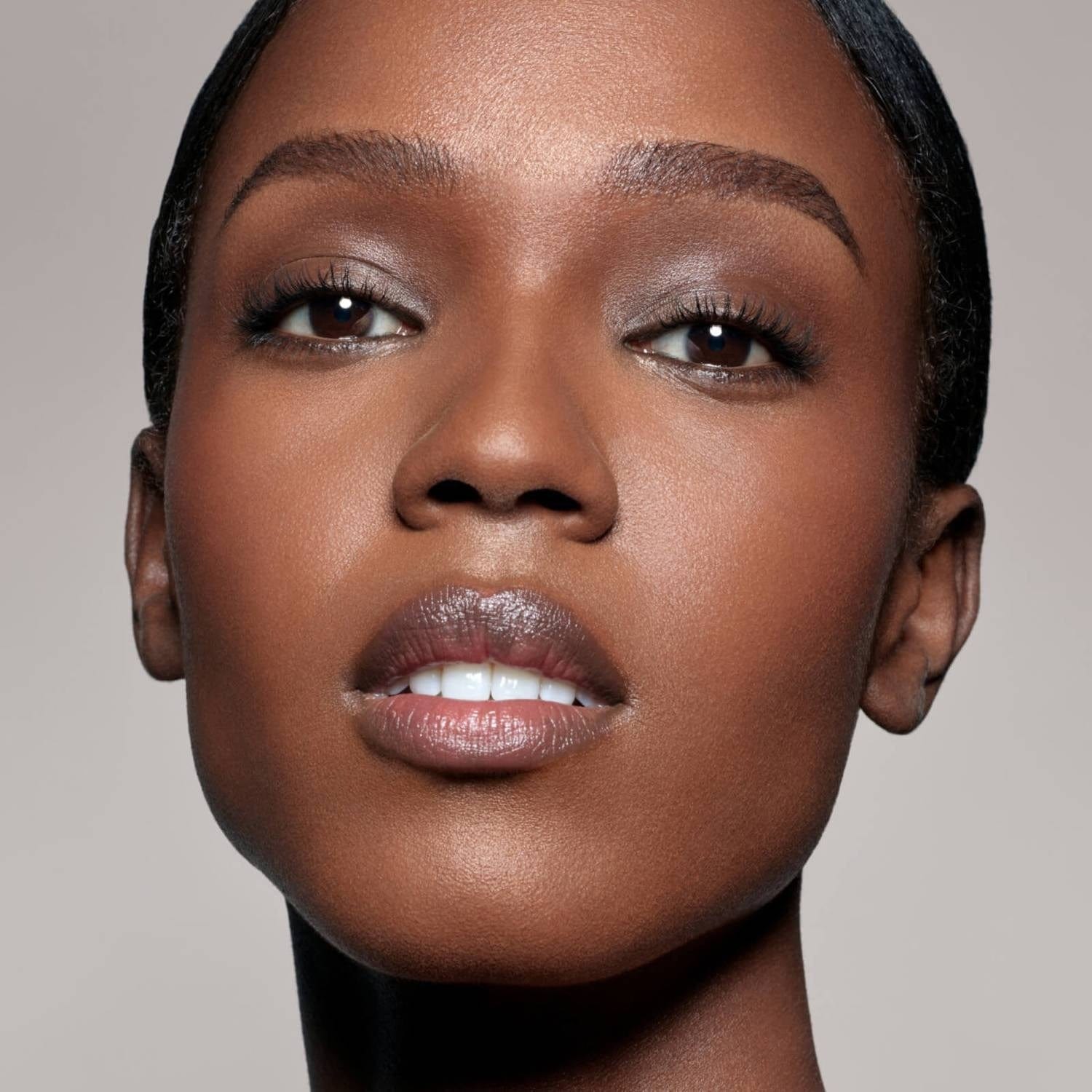 Pat McGrath Labs Beauty Pat McGrath Labs Skin Fetish: Sublime Perfection Foundation 35ml - Medium Deep 27