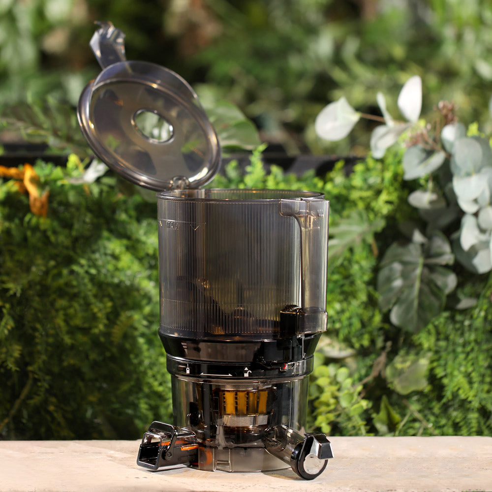 Kuvings AUTO10 Hands-Free Slow Juicer, Matte Black