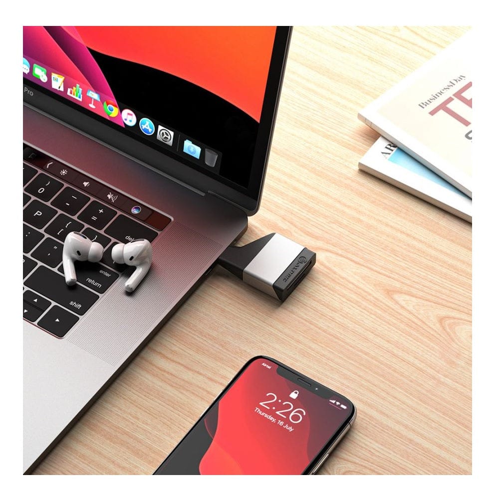 Alogic Electronics Alogic Ultra Mini USB-C to SD and Micro SD Card Reader Adapter